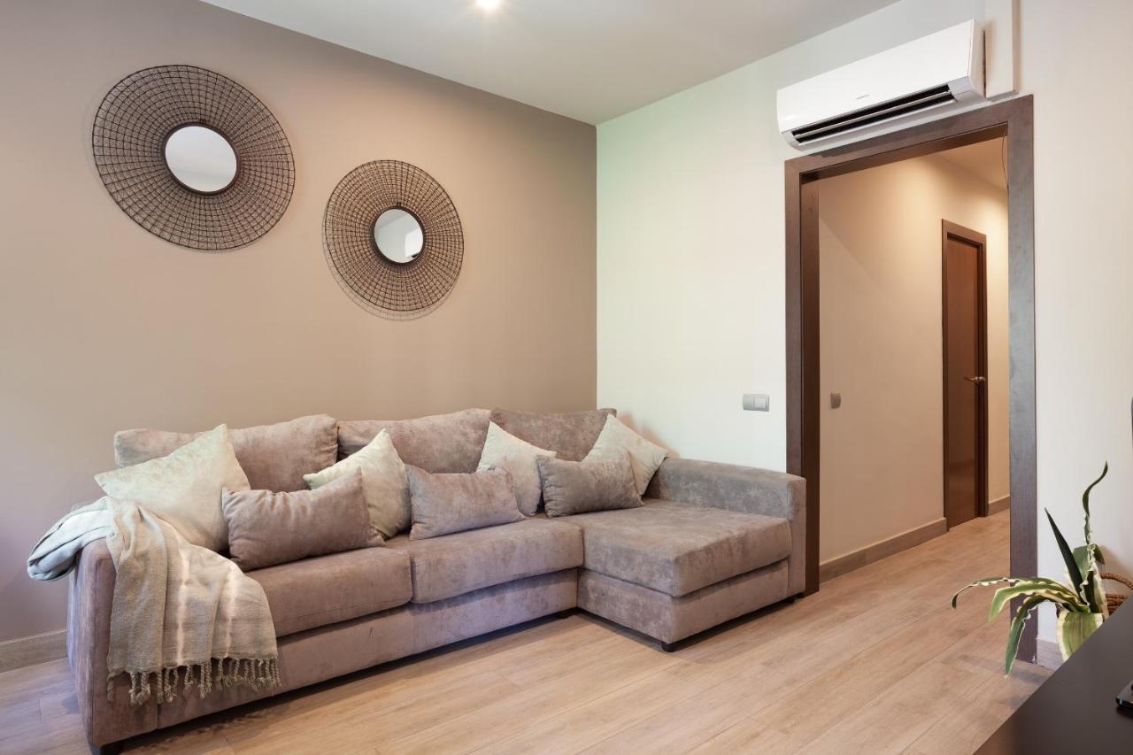 Easysleep Eixample Appartamento *